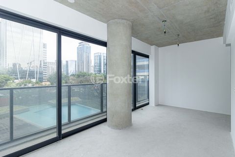Image 9 - 899264
