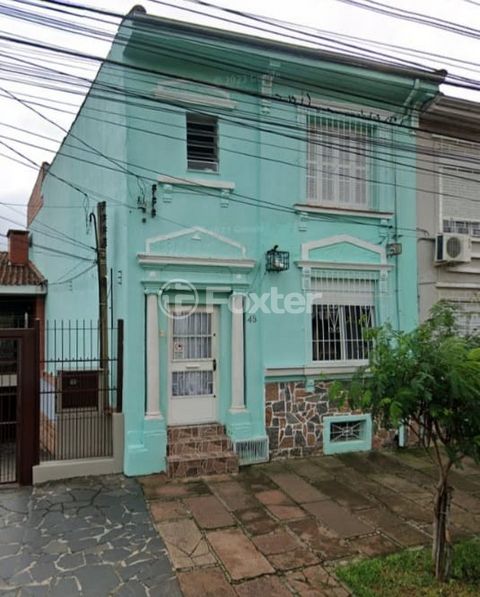Image 3 - 899342