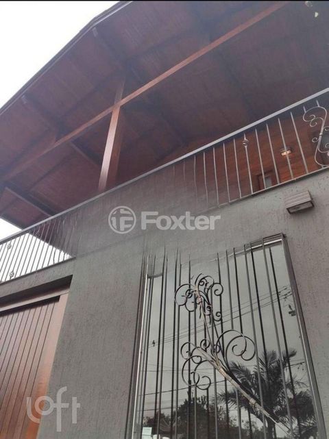 Image 5 - 899407