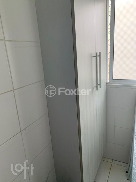 Image 7 - 899442