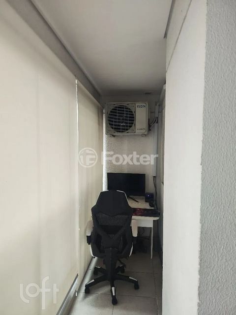 Image 9 - 899458