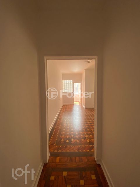 Image 1 - 899550
