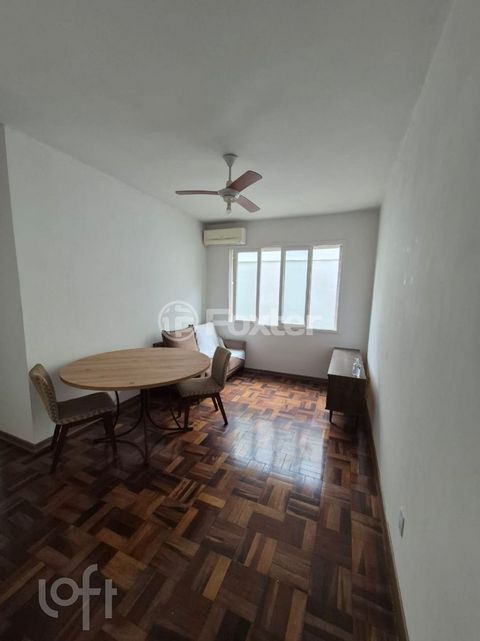 Image 6 - 899616