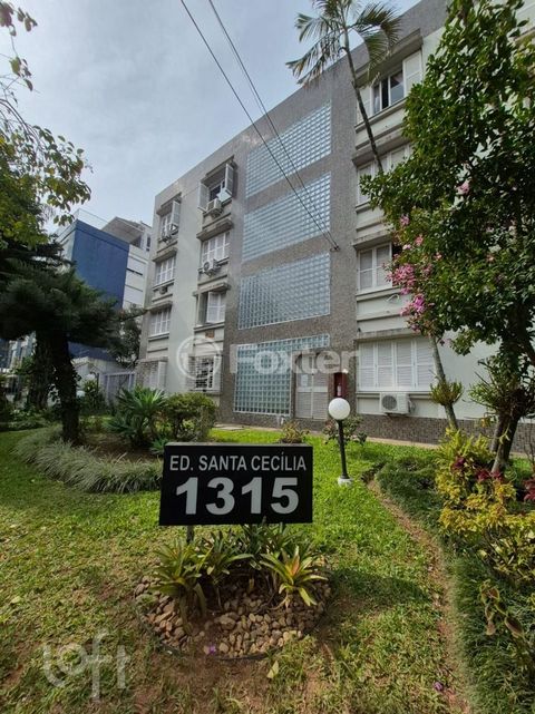 Image 2 - 899616