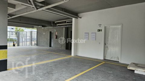 Image 3 - 899655