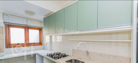 Image 8 - 899668