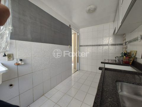 Image 7 - 899679