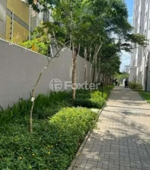 Image 0 - 899766