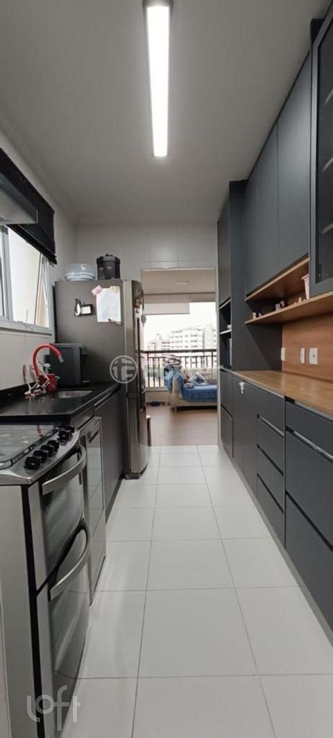 Image 7 - 899787