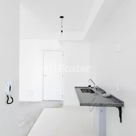 Image 3 - 899794