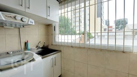 Image 7 - 899798