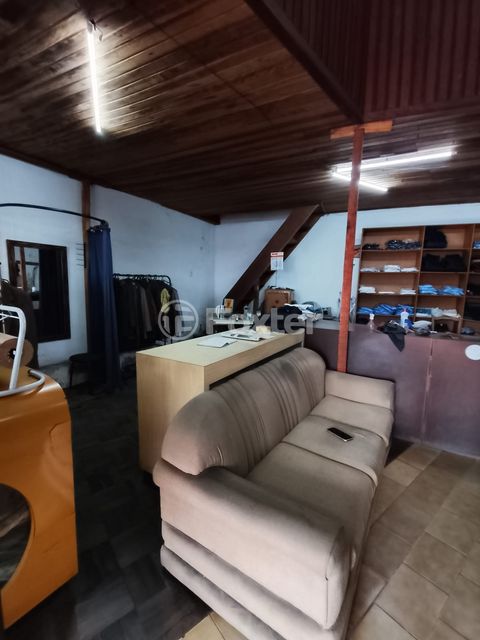 Image 2 - 899799