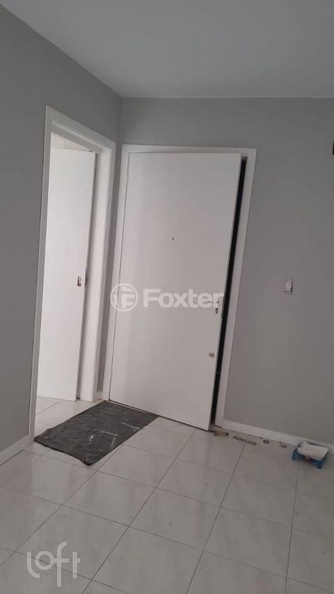 Image 8 - 899817