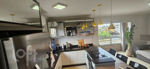 Image 4 - 899889