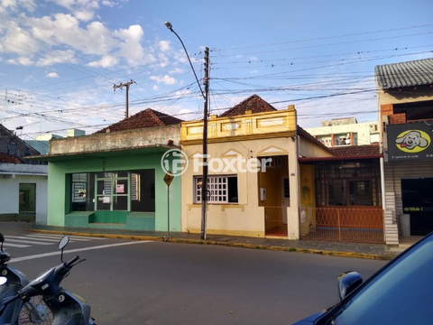 Image 3 - 899941