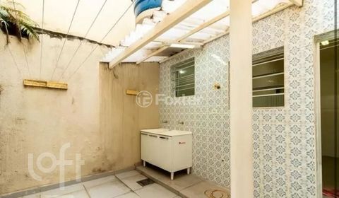 Image 8 - 899942