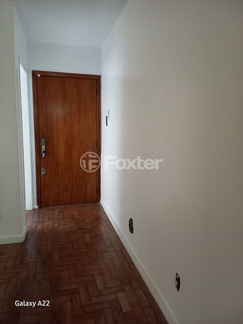 Image 7 - 899955