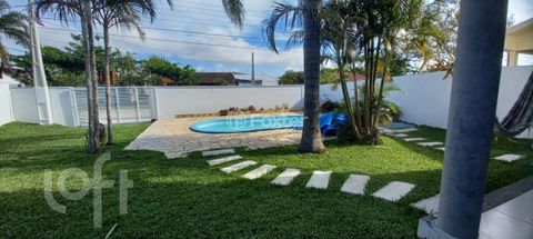Image 3 - 899964