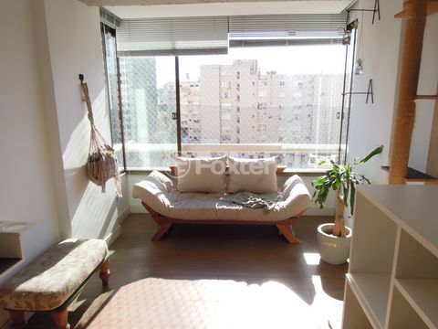 Image 1 - 900000