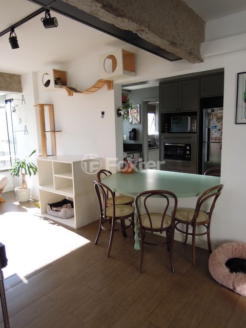 Image 3 - 900000