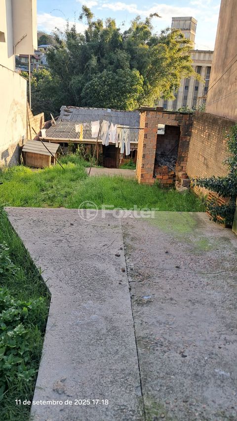 Image 1 - 900003