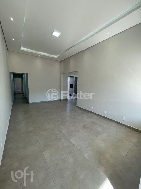 Image 6 - 900008