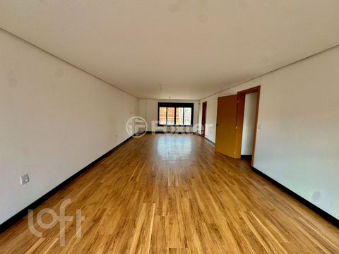 Image 8 - 900011