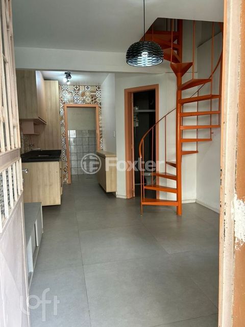 Image 3 - 900023