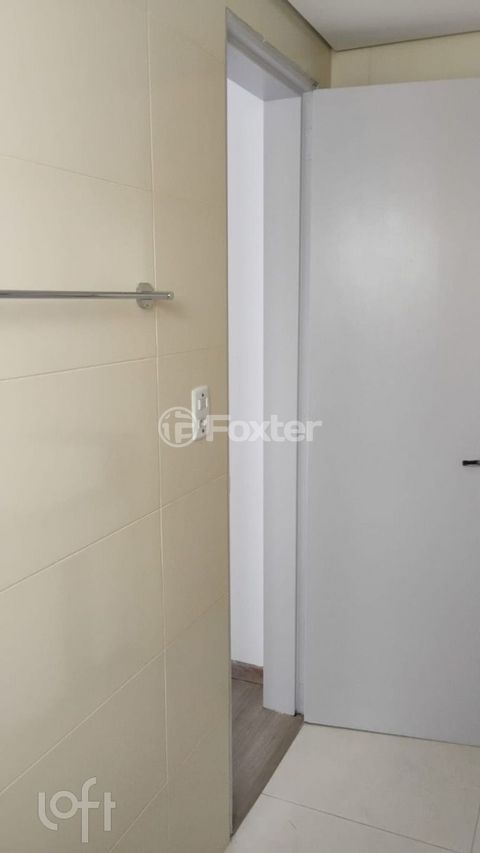 Image 6 - 900026