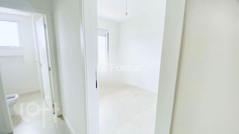 Image 7 - 900037