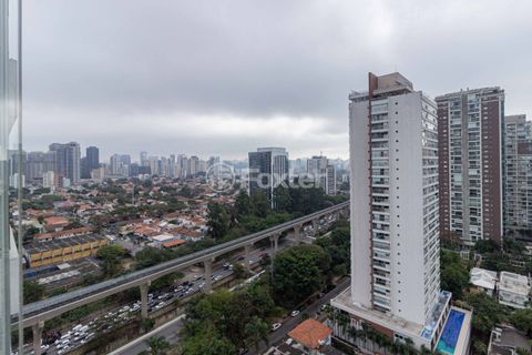 Image 5 - 900038