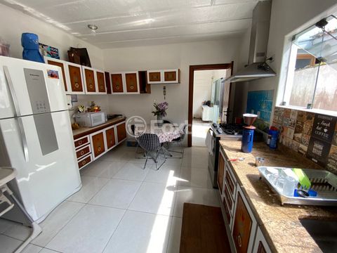 Image 10 - 900106