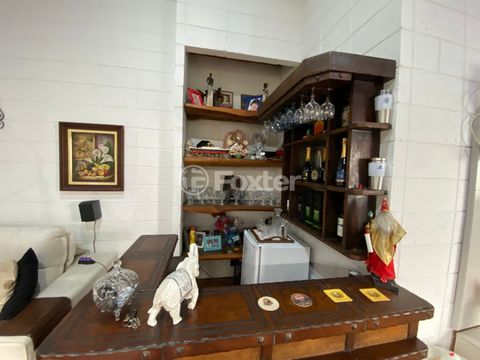 Image 4 - 900106