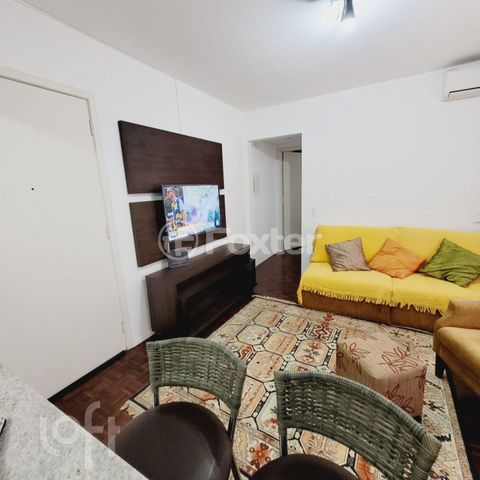 Image 3 - 900133