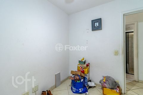 Image 17 - 900137