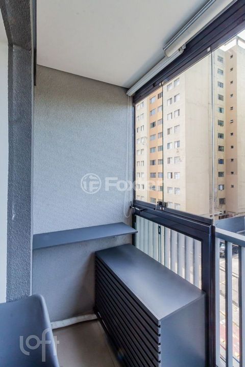 Image 6 - 900152