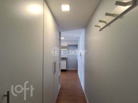 Image 4 - 900169