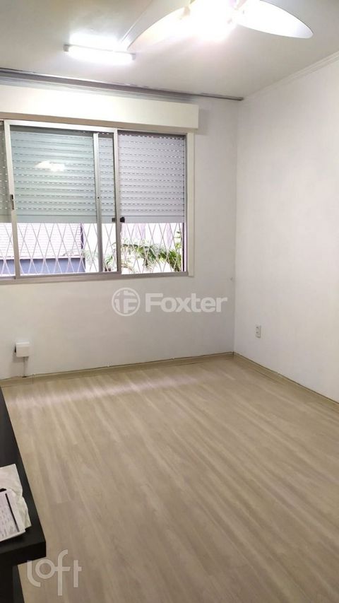 Image 3 - 900177