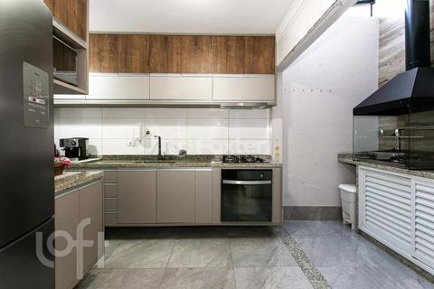 Image 4 - 900183