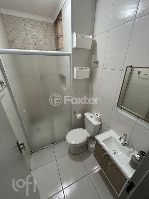 Image 8 - 900189