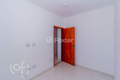 Image 11 - 900242