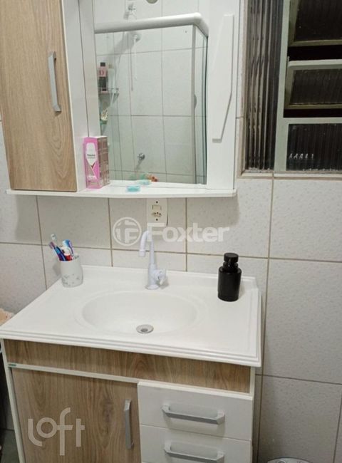 Image 9 - 900246