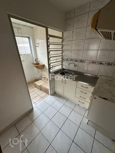 Image 3 - 900267