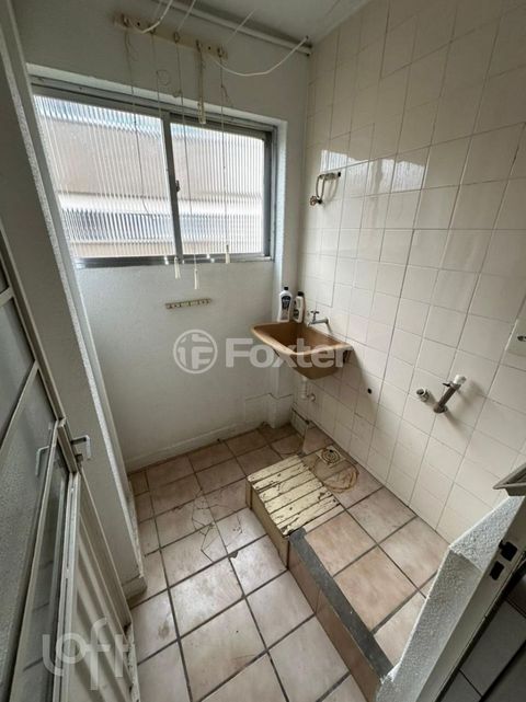 Image 4 - 900267
