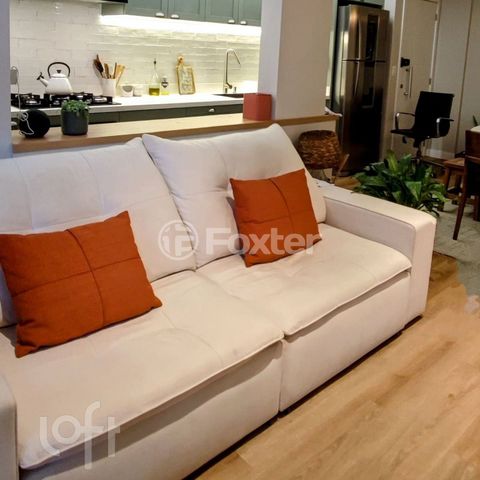 Image 4 - 900273