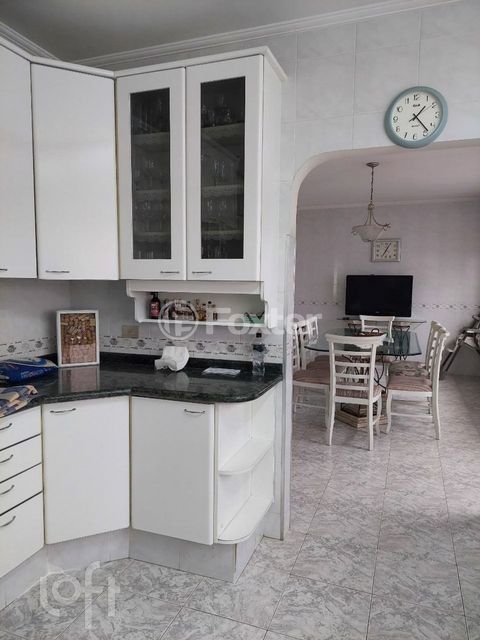 Image 3 - 900288