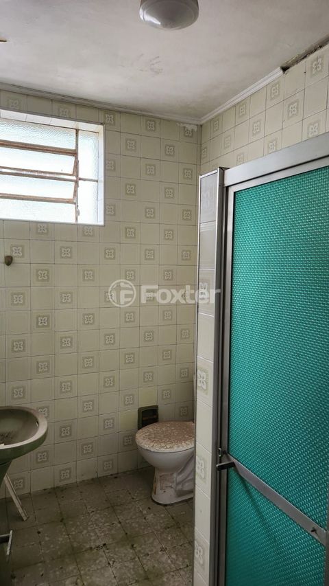 Image 7 - 900350