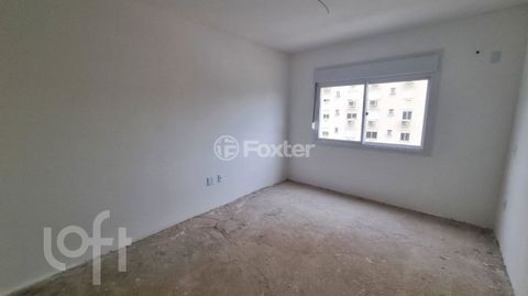Image 8 - 900360