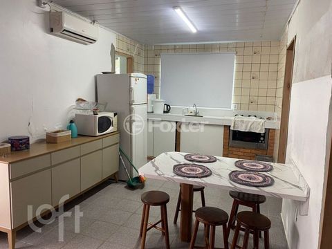 Image 1 - 900382