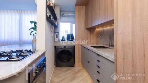 Image 7 - 900391